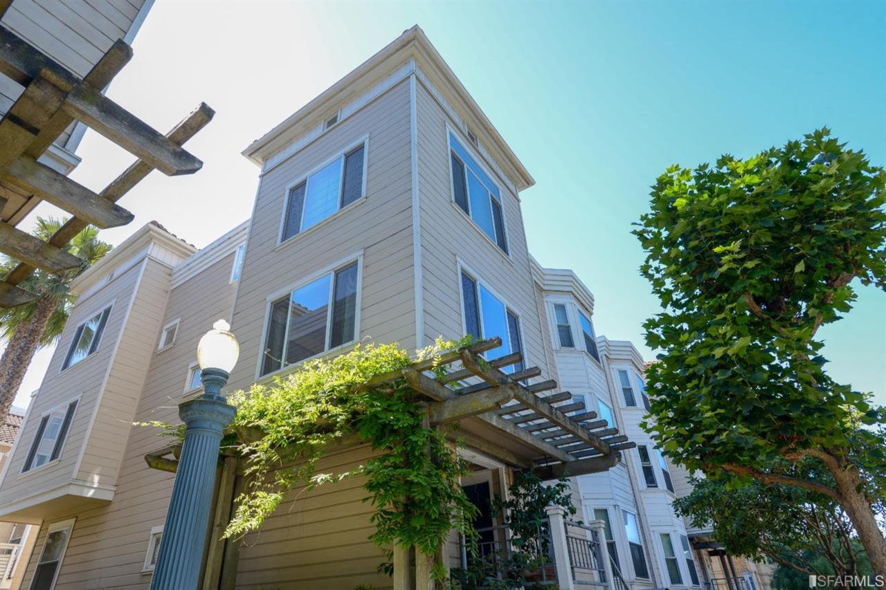 721 Frederick Street - Photo 1