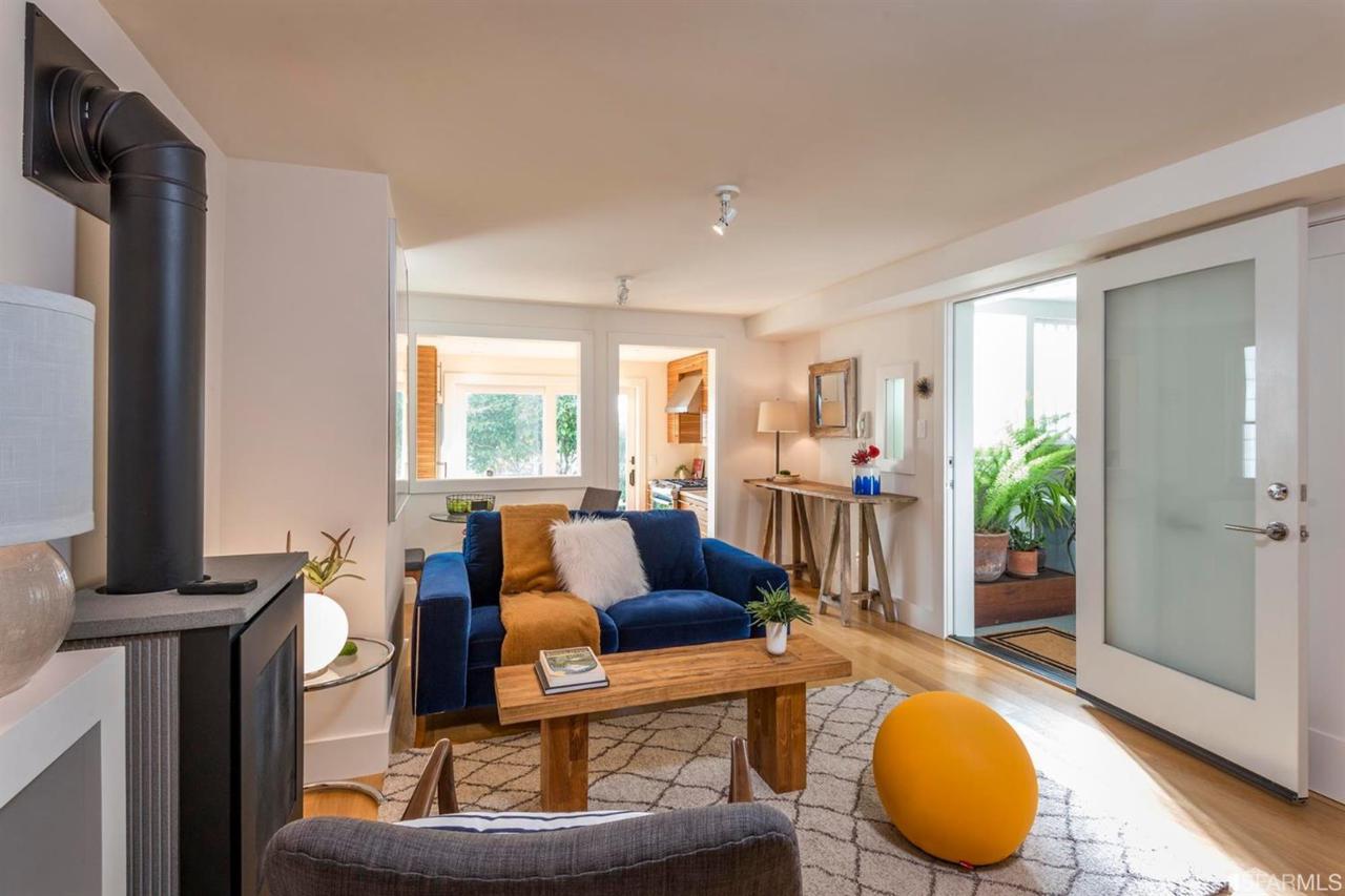 2145 California Street - Photo 1