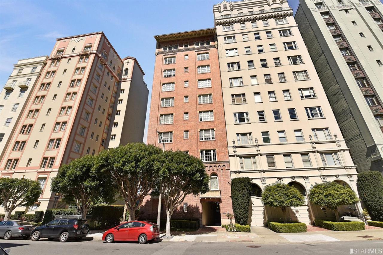 1960 Vallejo Street - Photo 1