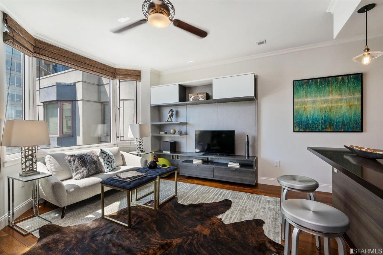 201 Harrison Street - Photo 1