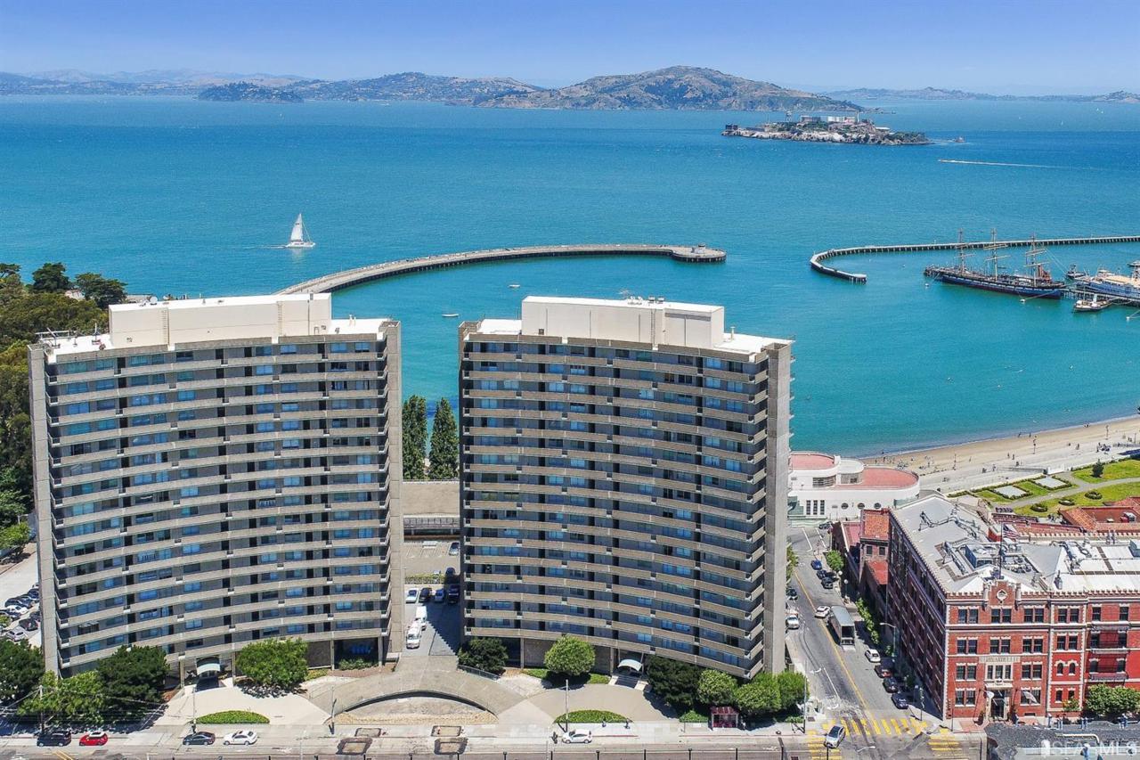 1050 North Point - Photo 1