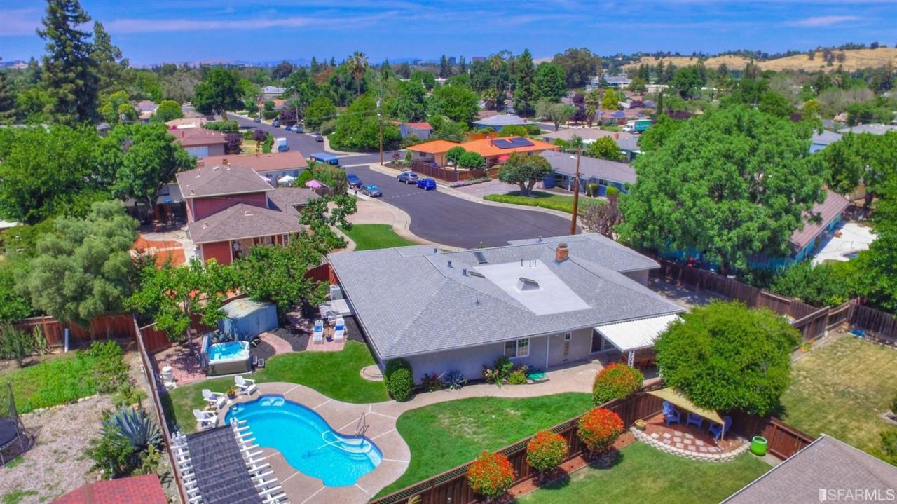 931 Alla Court - Photo 1