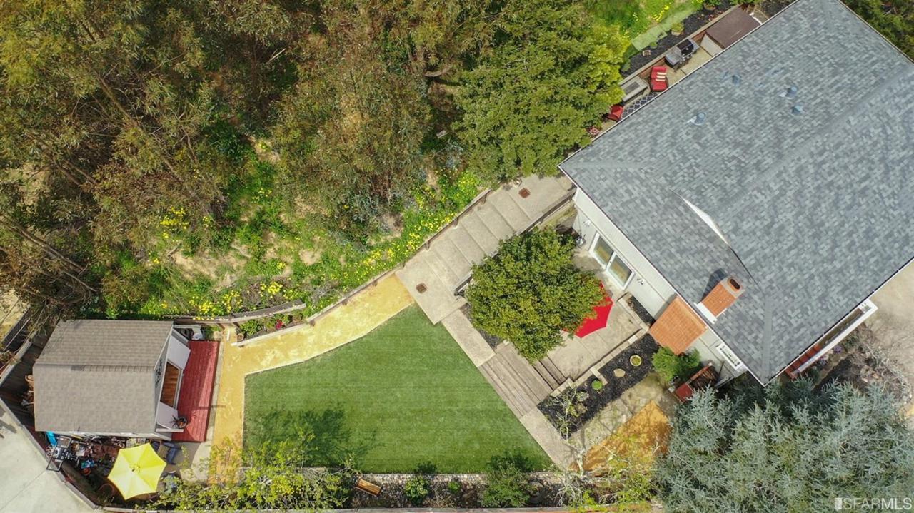 26 Spruce Court - Photo 1