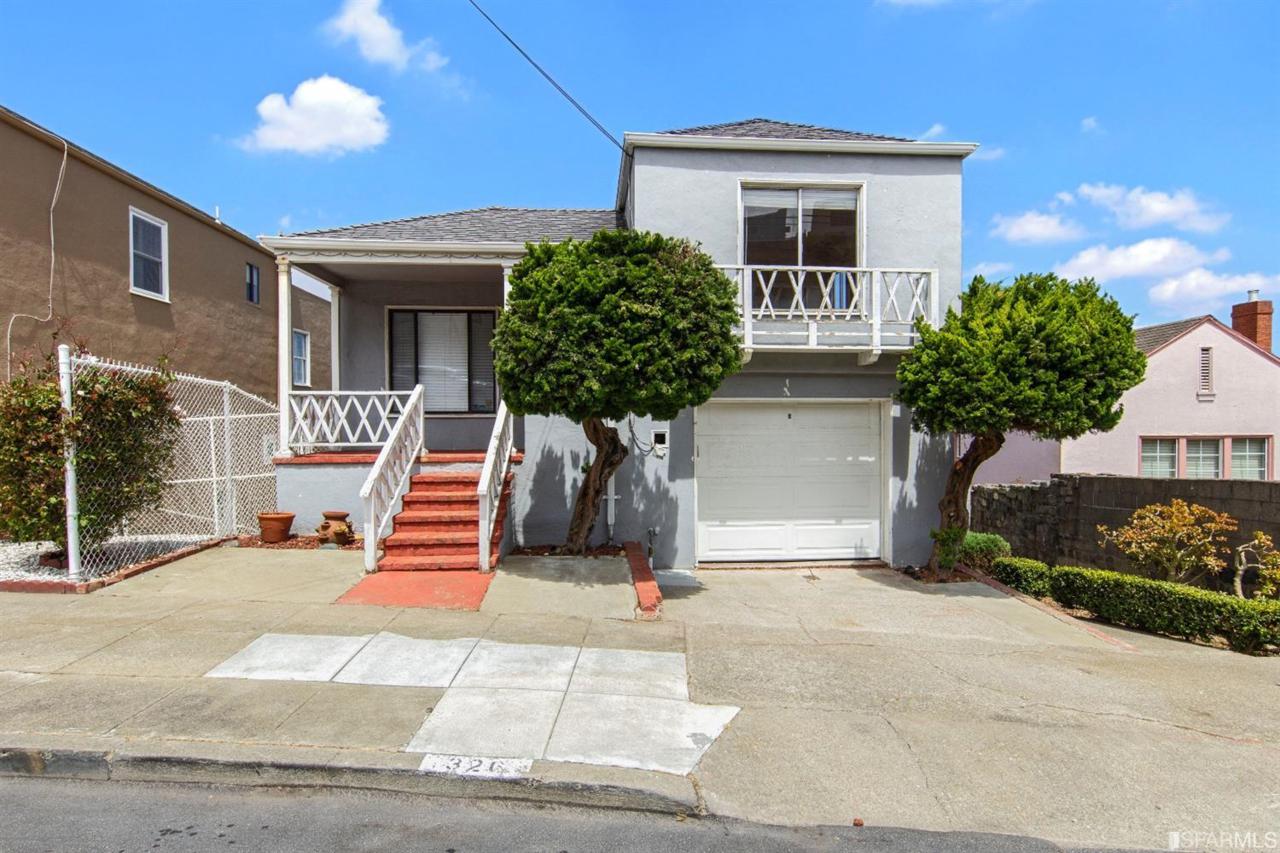 326 Winding Way - Photo 1