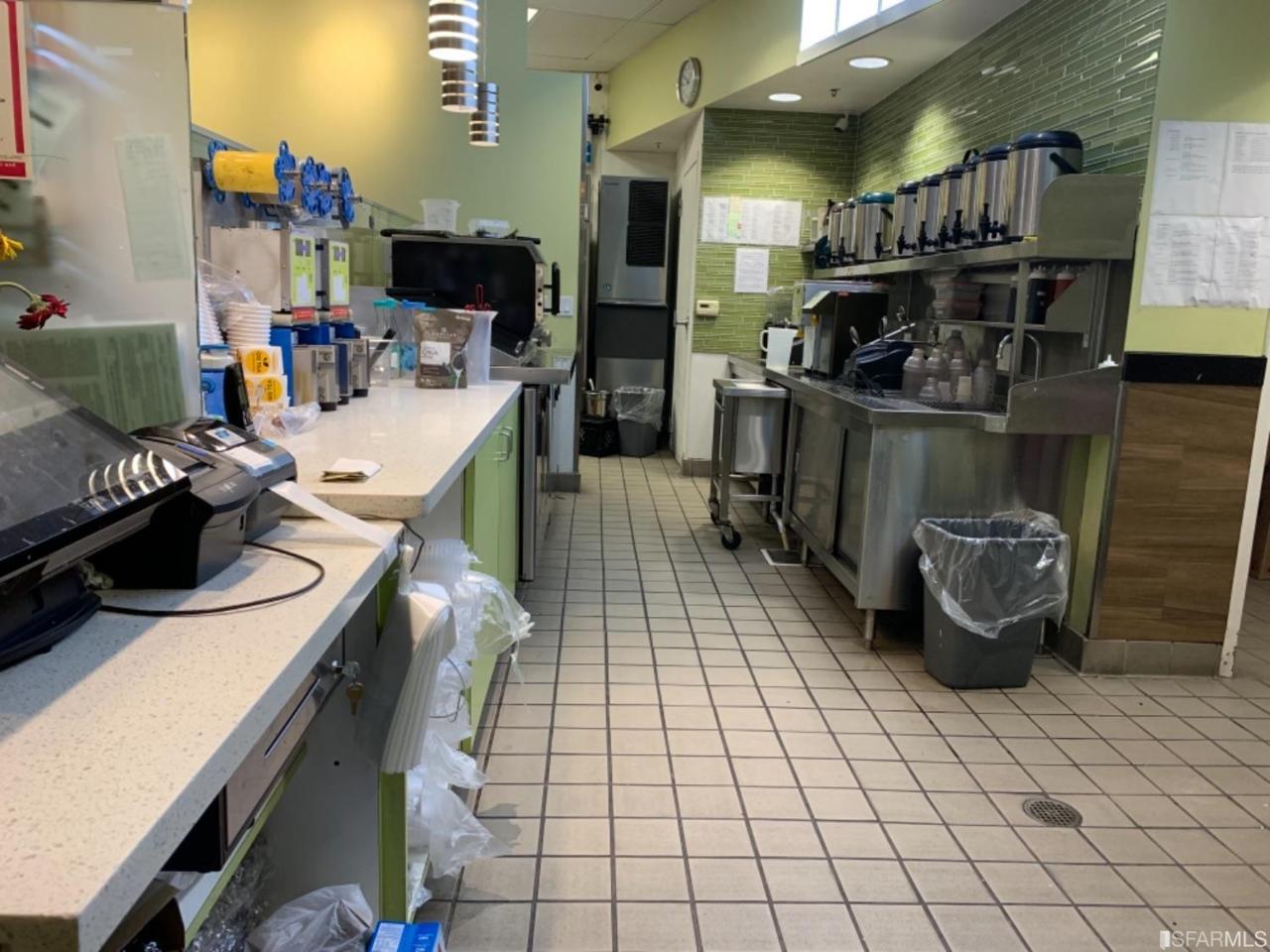 1245 N Broadway - Photo 1