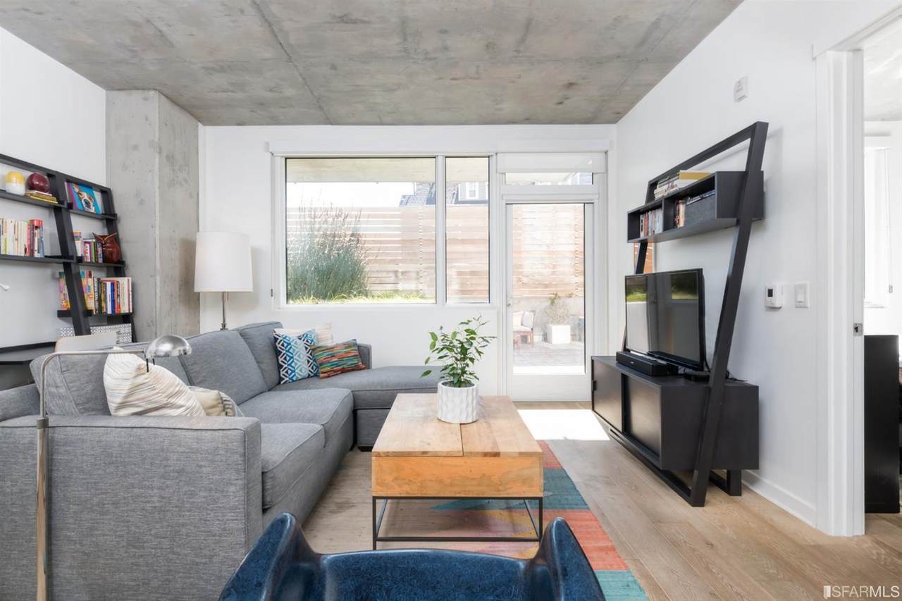 45 Bartlett Street - Photo 1