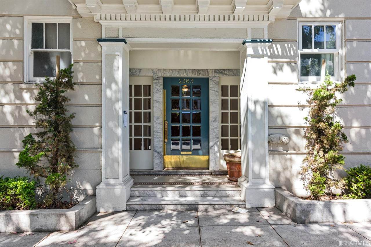 2363 Larkin Street - Photo 1