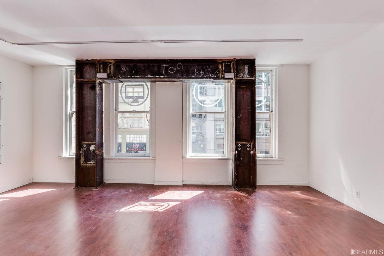 229 Kearny - Photo 1