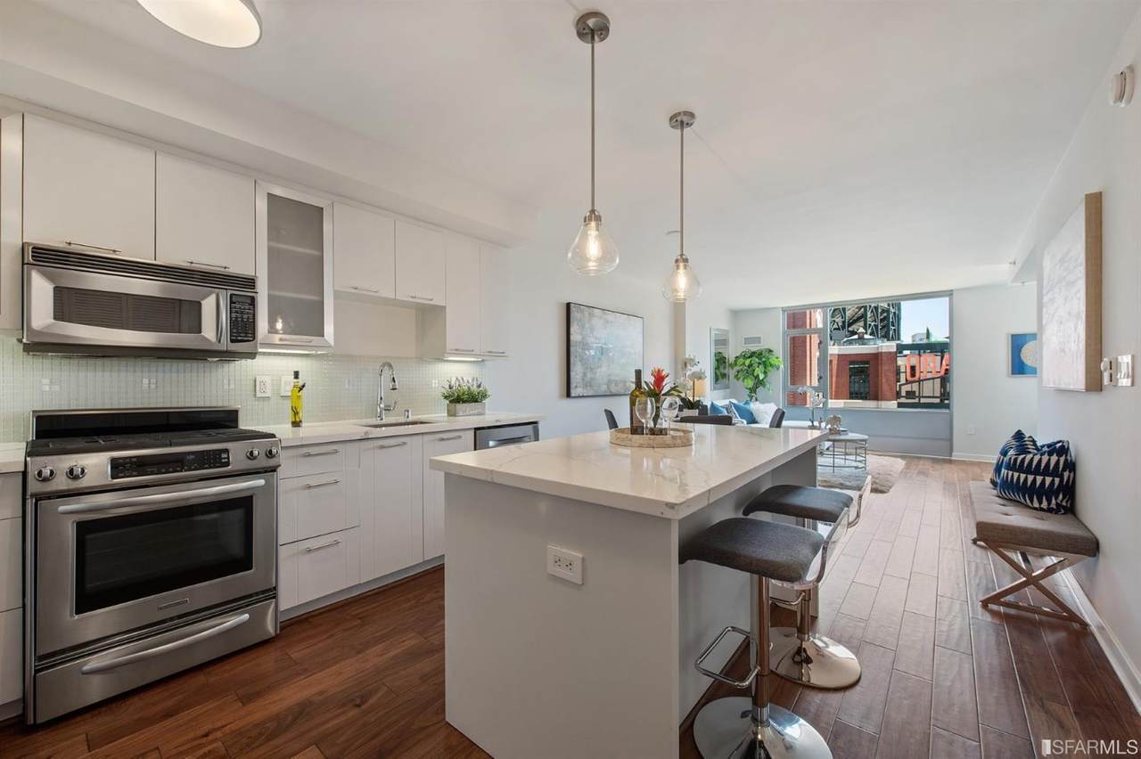 170 King Street - Photo 1