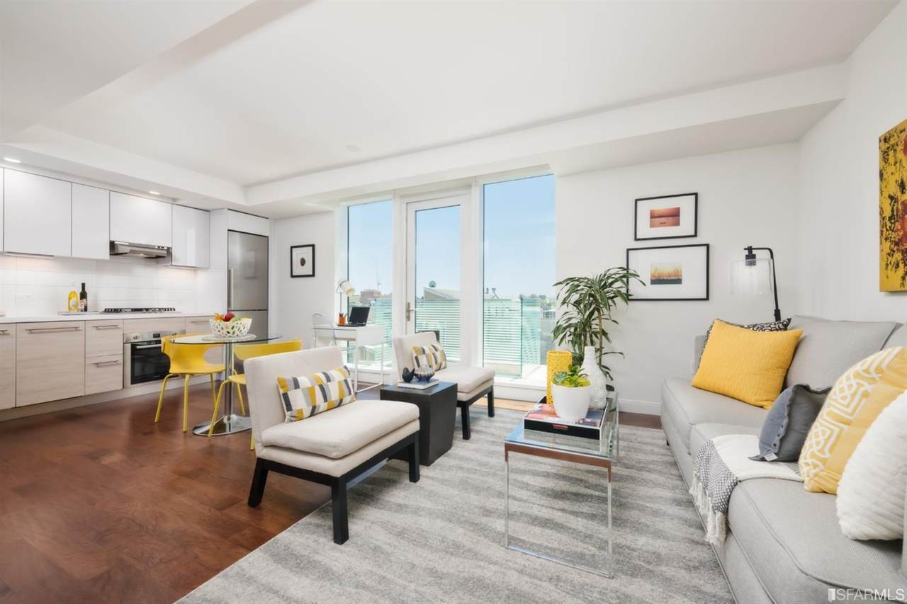 555 Fulton Street - Photo 1