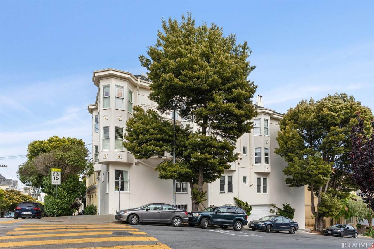 3193 Washington Street - Photo 1