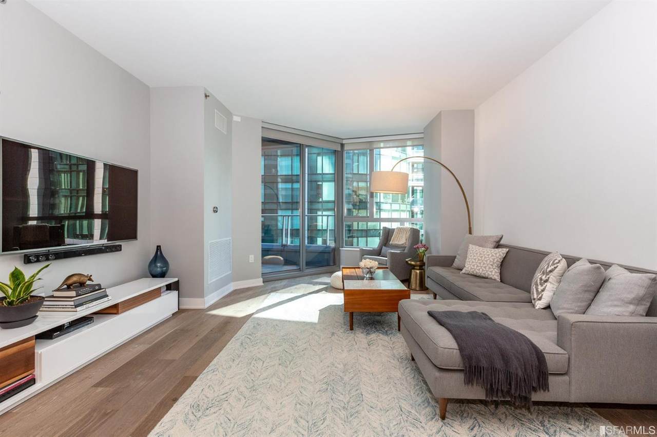 318 Main Street - Photo 1
