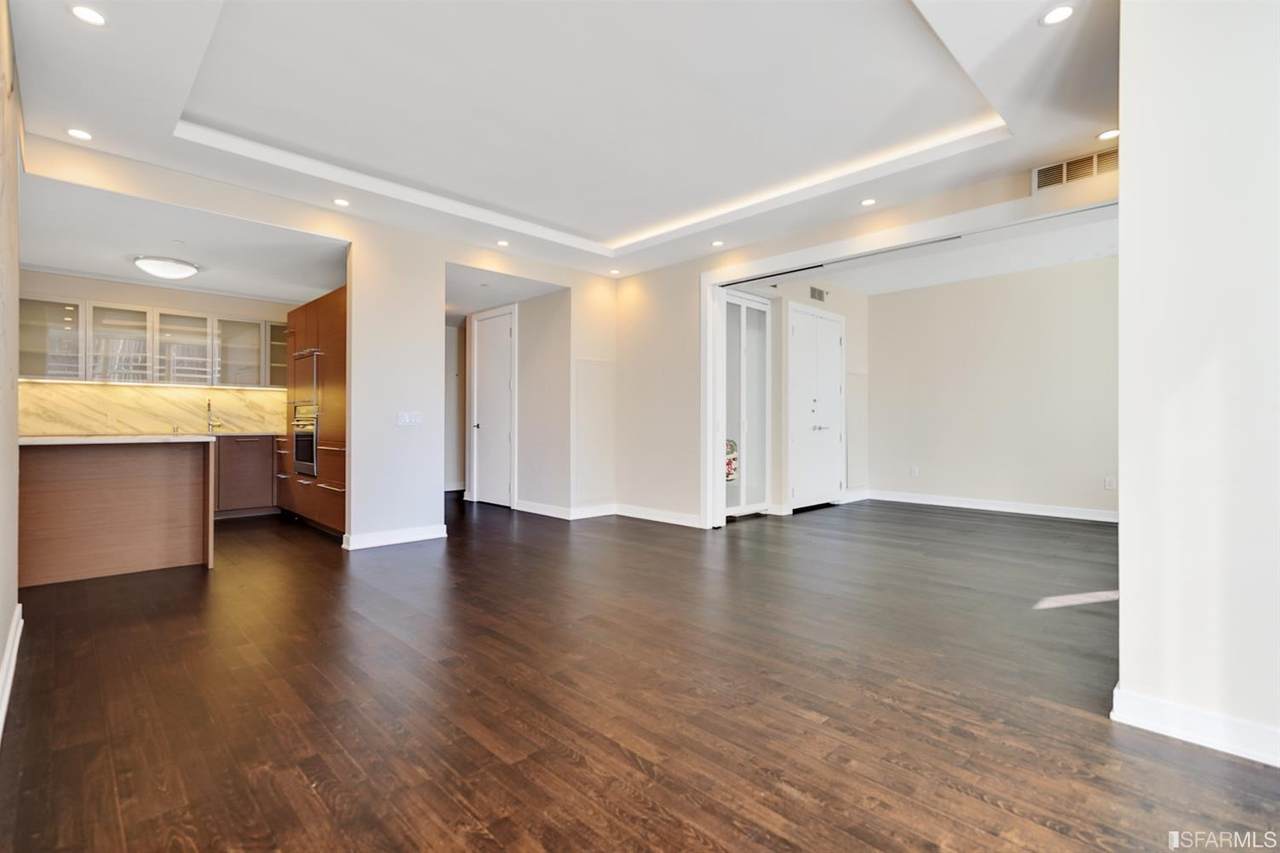 301 Mission Street - Photo 1