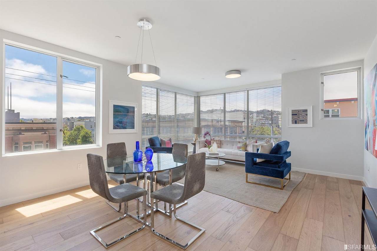 380 14th Street - Photo 1