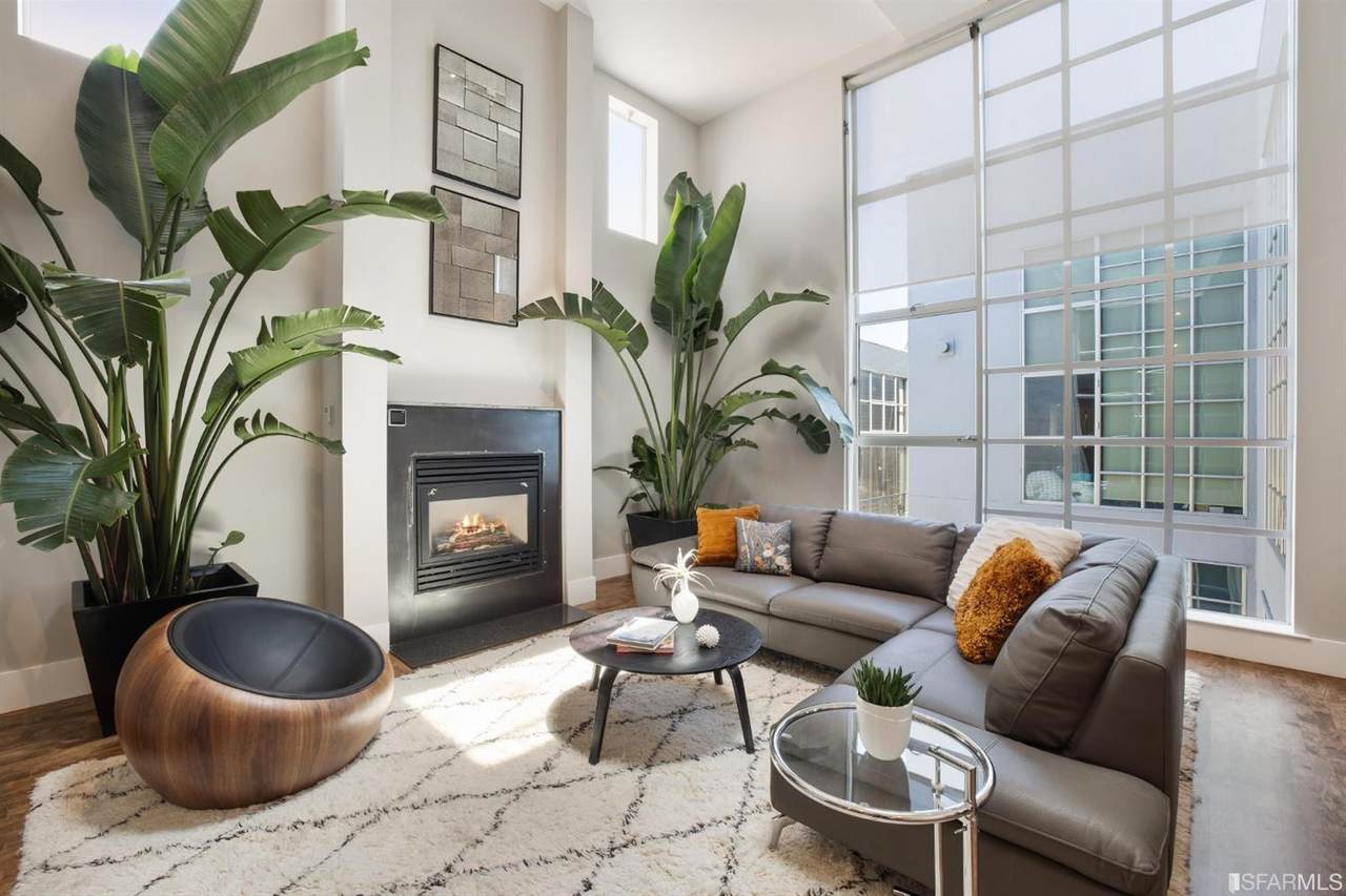 1207 Indiana Street - Photo 1