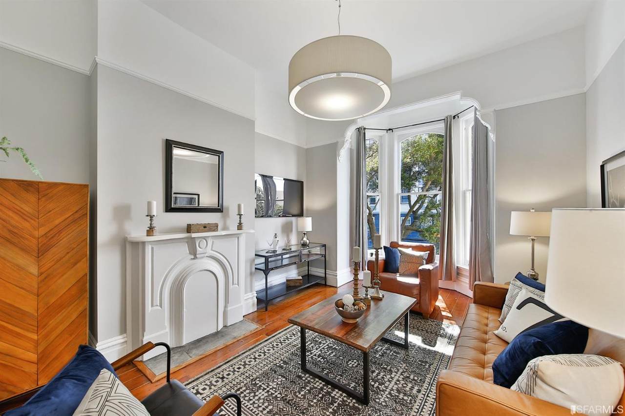 620 Buchanan Street - Photo 1