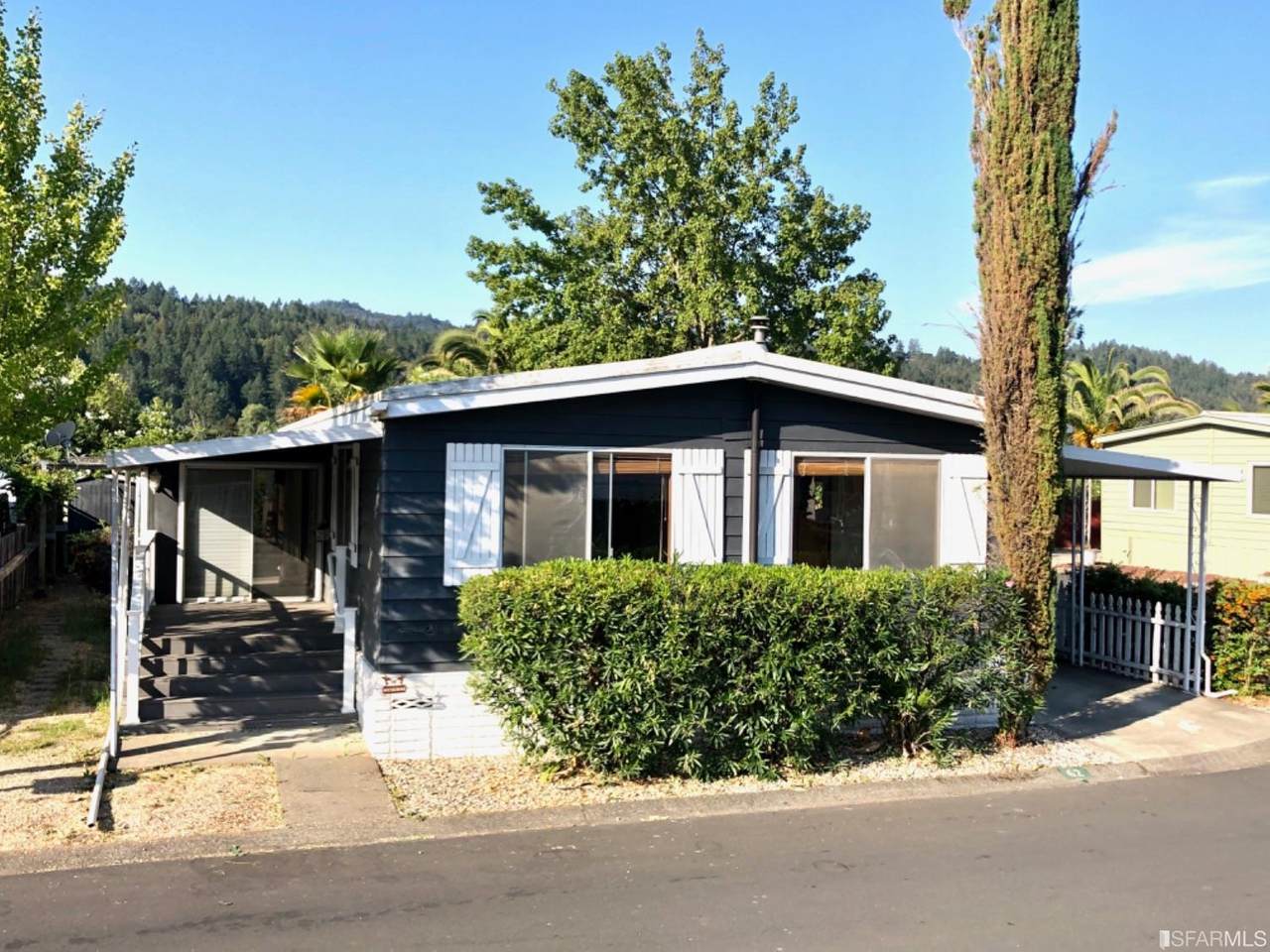 62 Holly Drive - Photo 1
