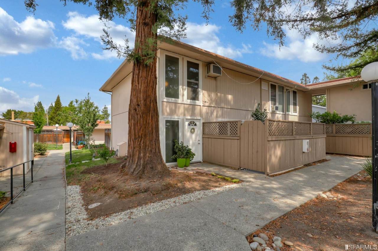 1681 Alvarado Avenue - Photo 1