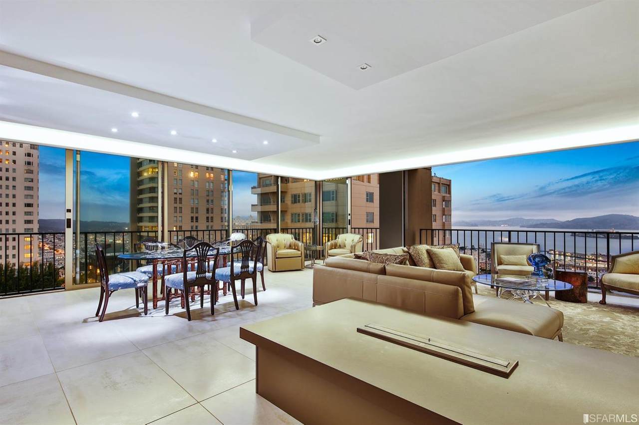 999 Green Street - Photo 1