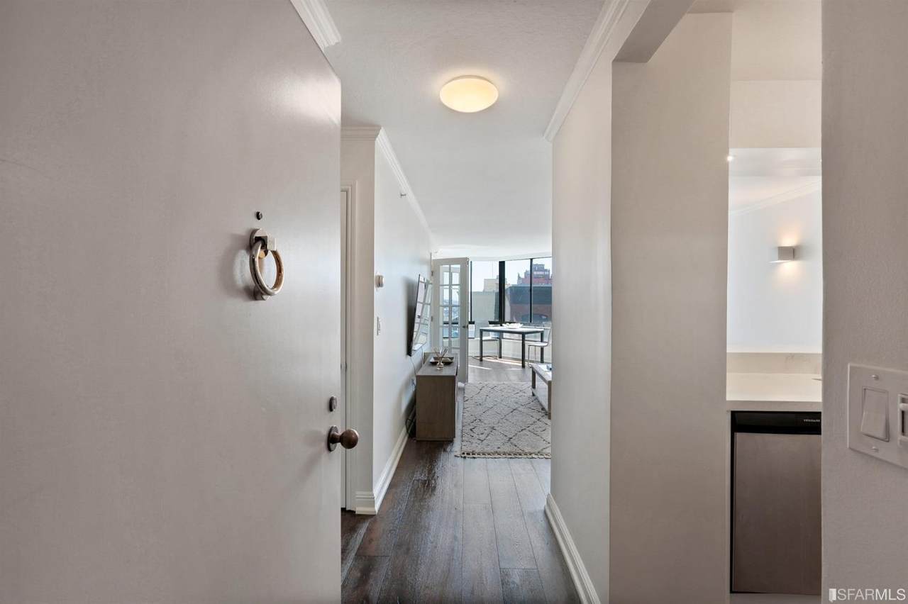 900 Bush Street - Photo 1