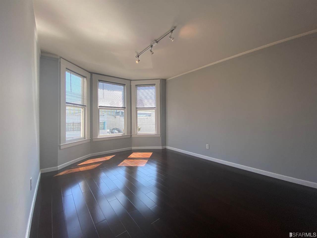 1556-B Howard Street - Photo 1
