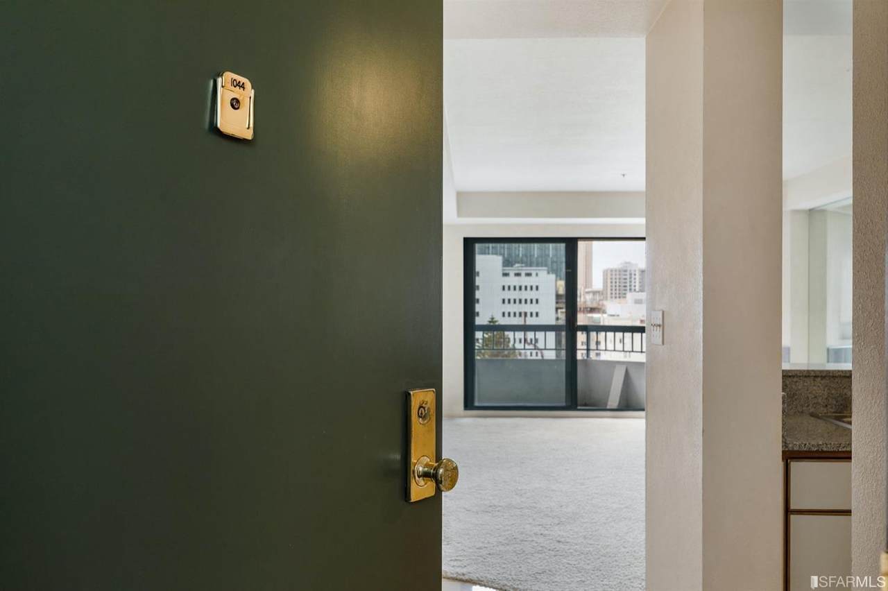 601 Van Ness Avenue - Photo 1