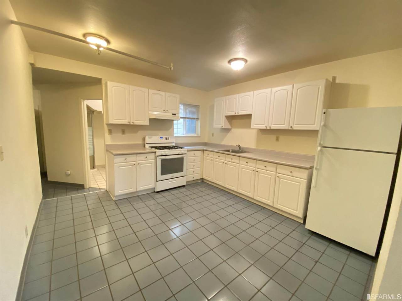 1650 Clay Street - Photo 1