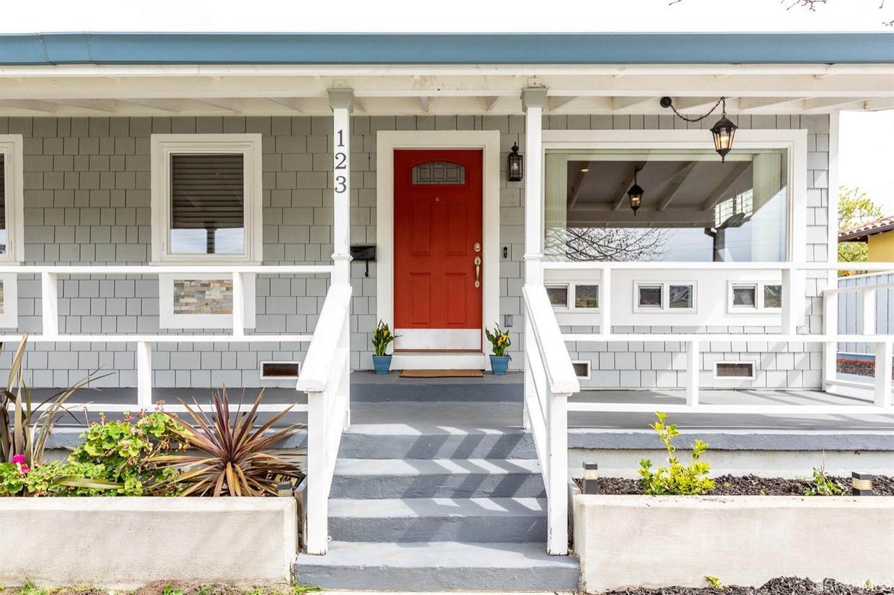 123 Loma Vista Drive - Photo 1