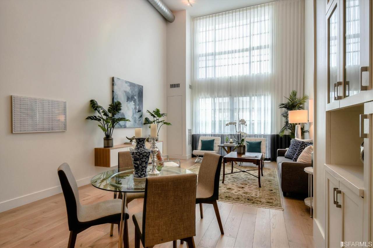 590 6th Street - Photo 1