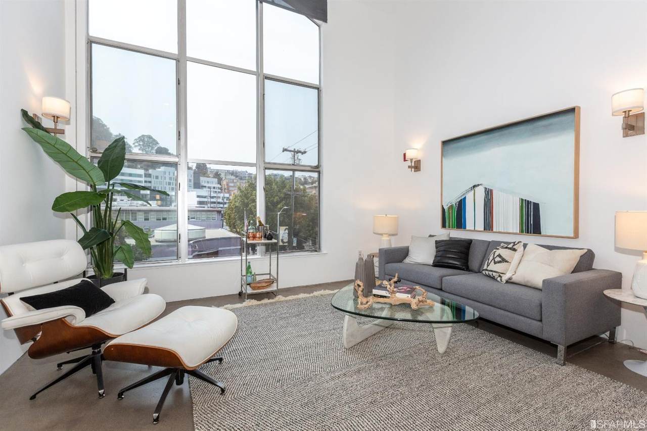 701 Pennsylvania Avenue - Photo 1