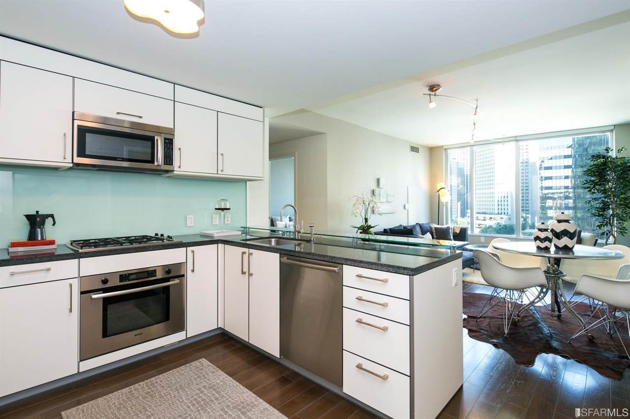 338 Spear Street - Photo 1