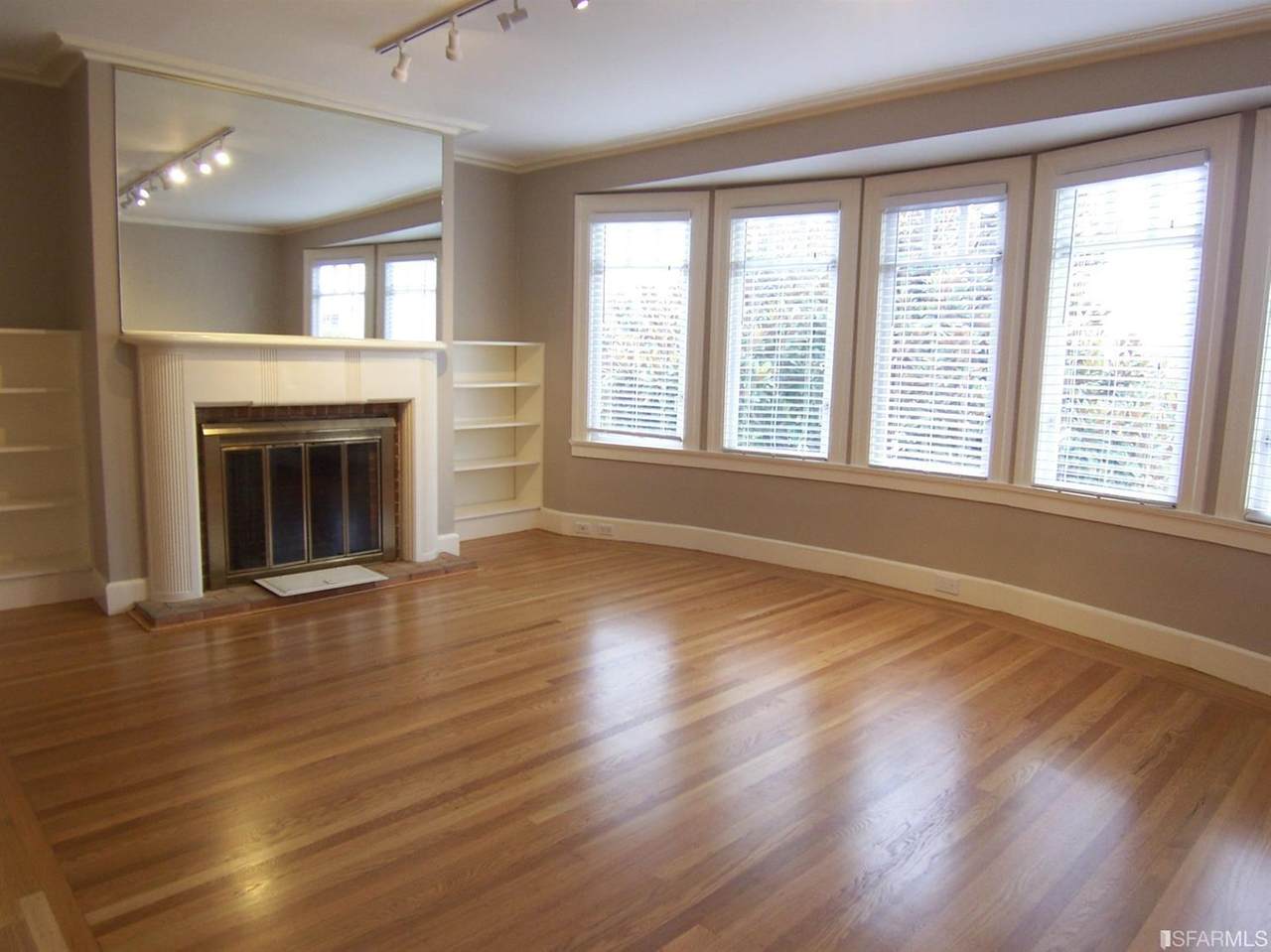 2137 North Point Street - Photo 1
