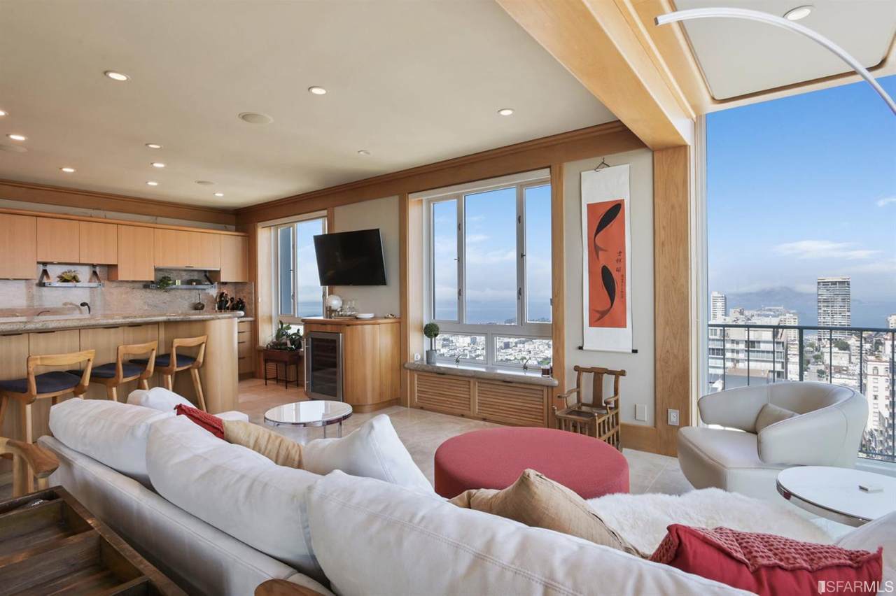 1200 California - Photo 1