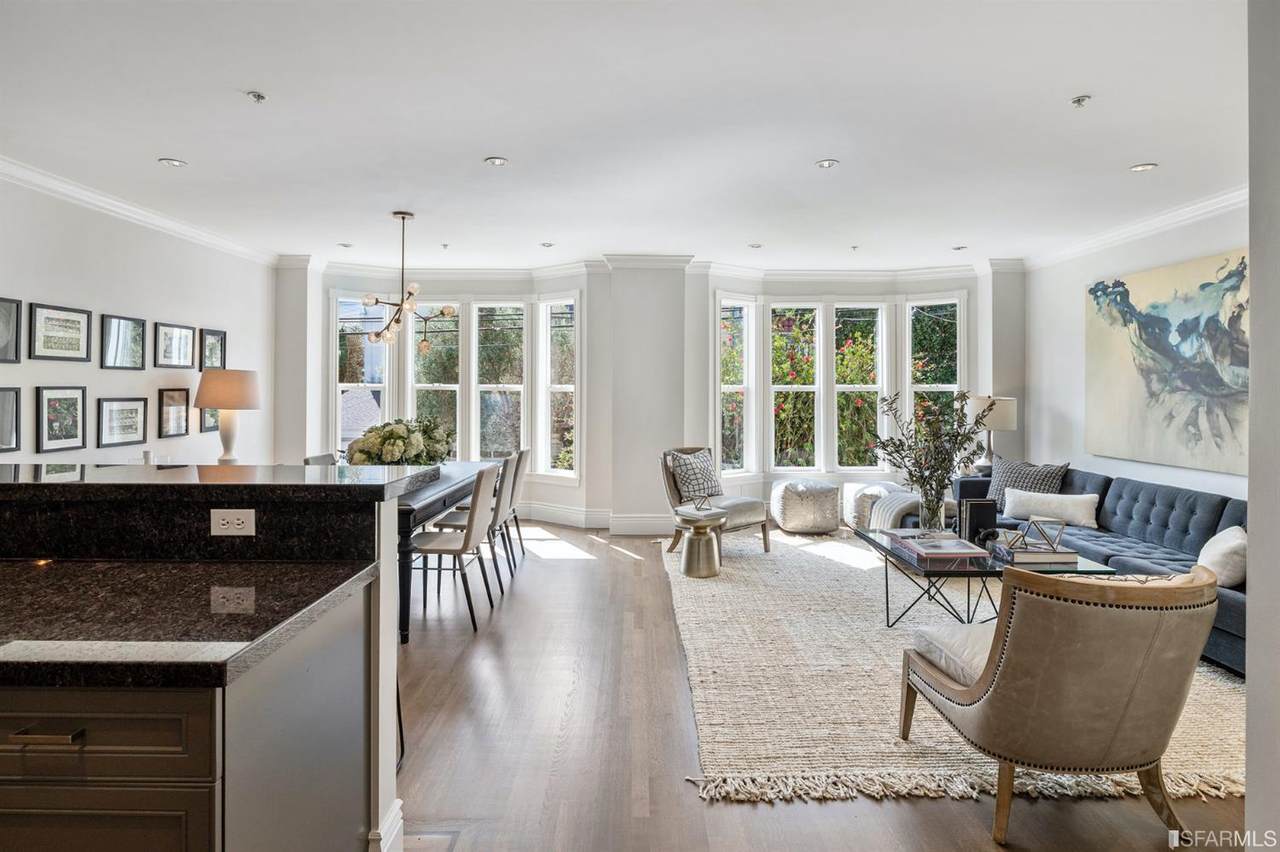 160 Hancock Street - Photo 1