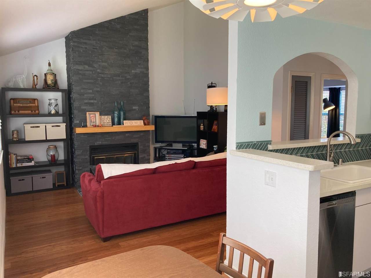 619 Holloway Avenue - Photo 1
