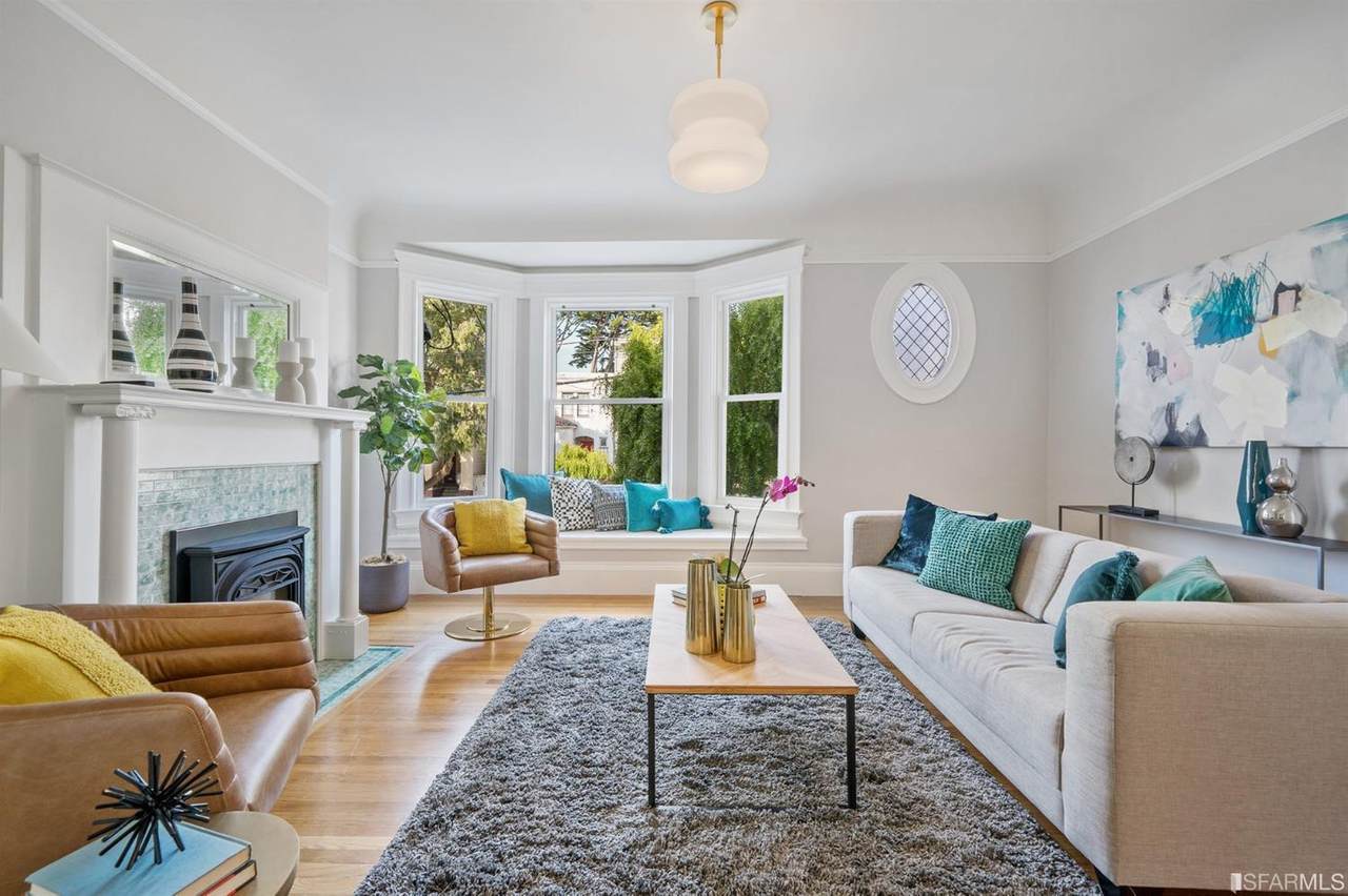 854 Baker Street - Photo 1