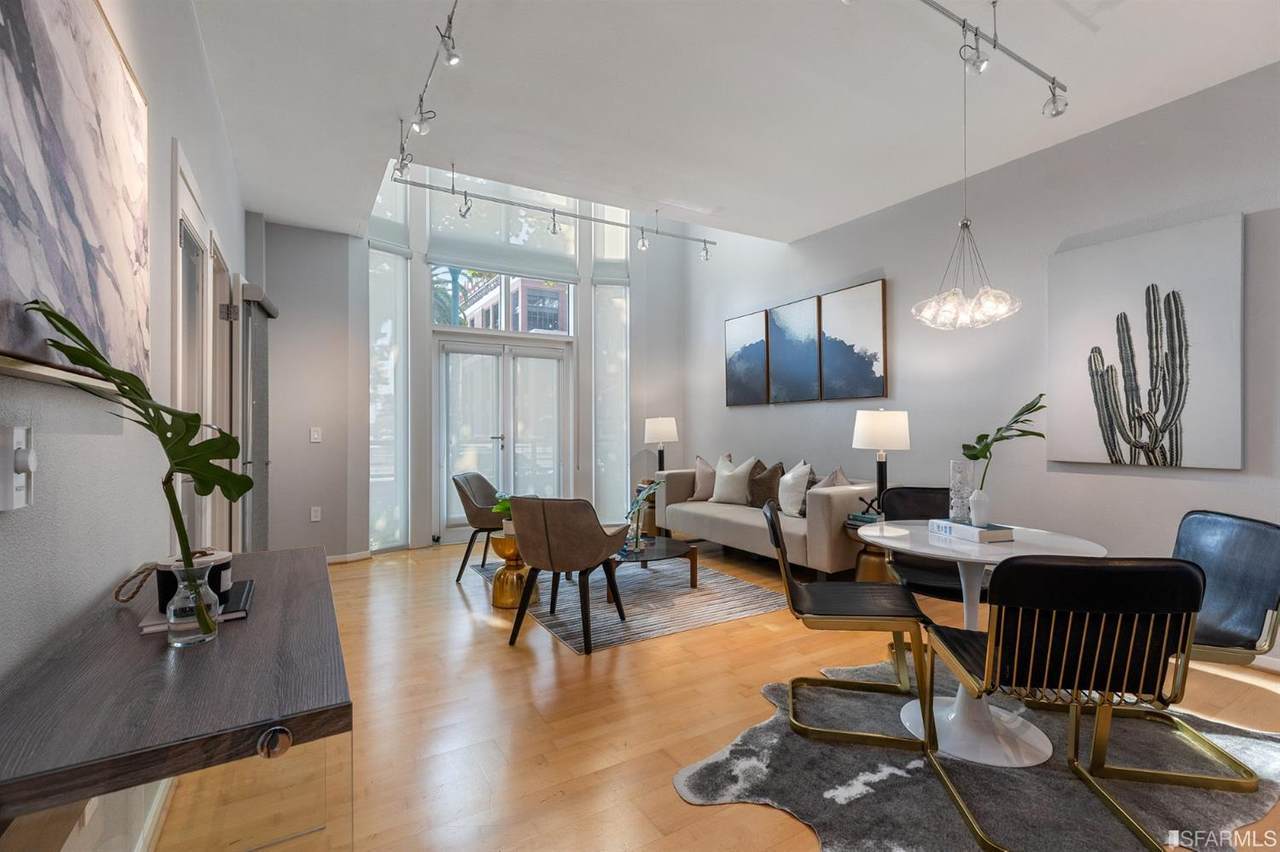 88 King Street - Photo 1