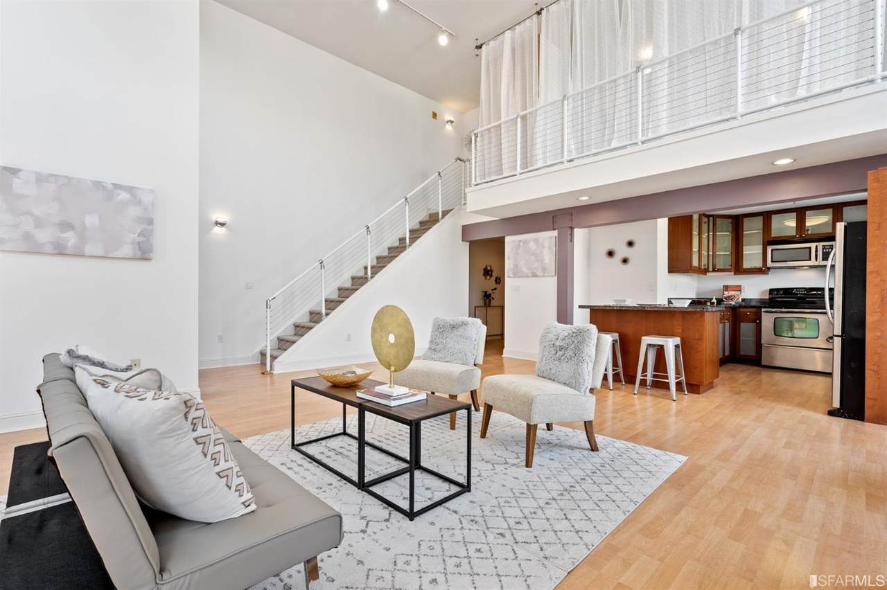 655 5th Street - Photo 1