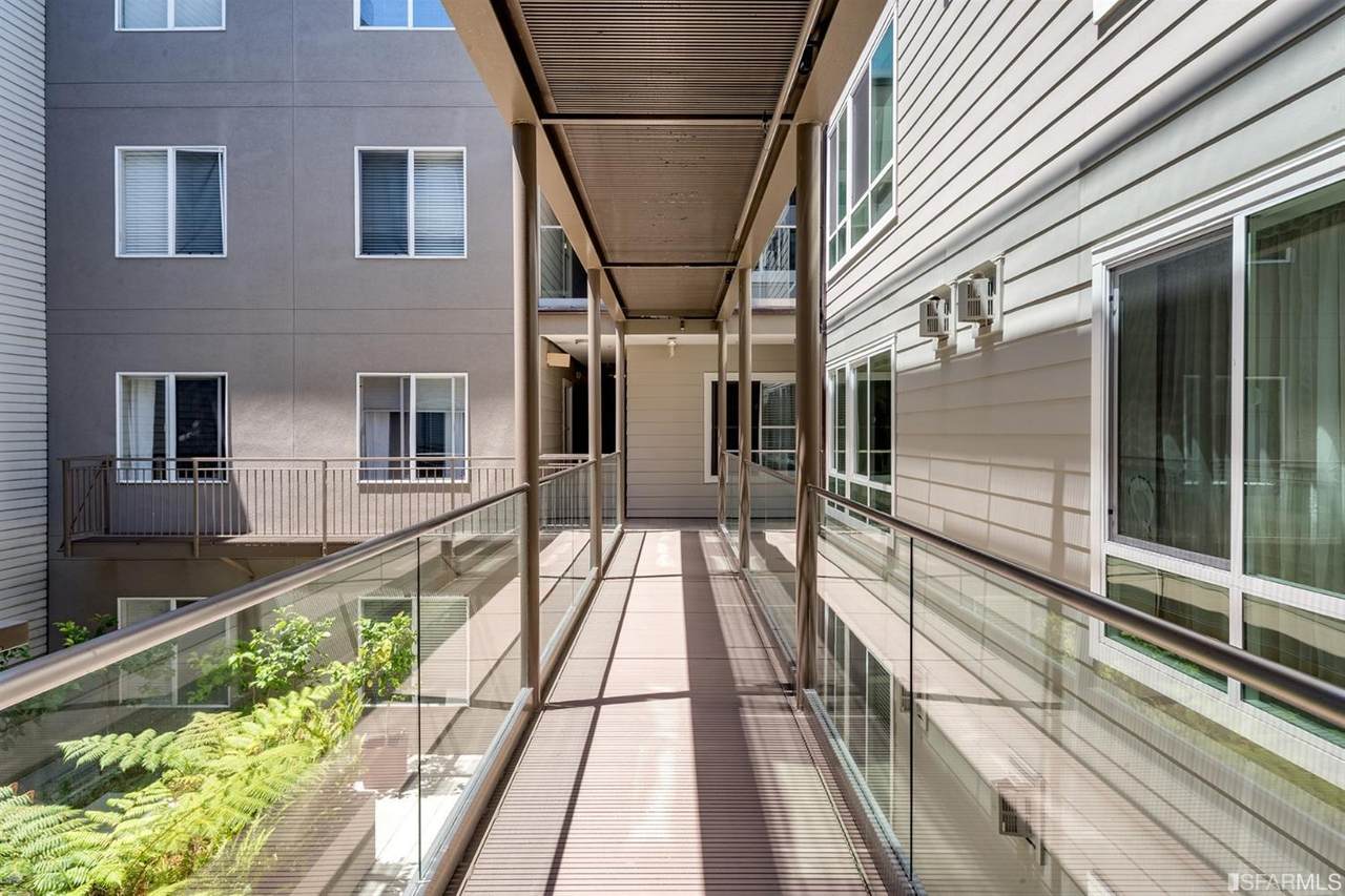 566 South Van Ness Avenue - Photo 1