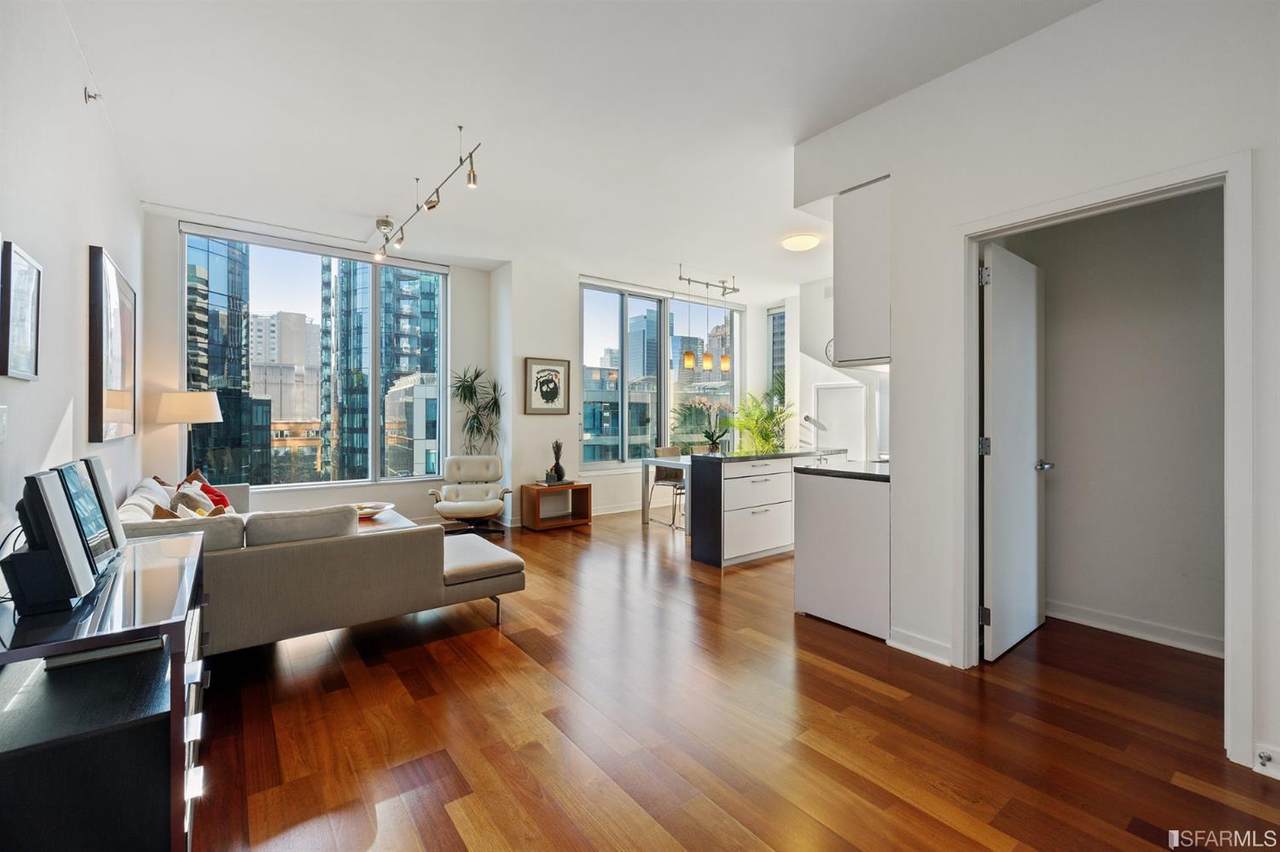 333 Main Street - Photo 1