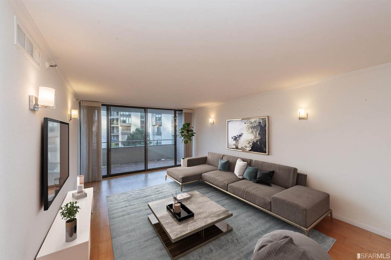 101 Lombard Street - Photo 1