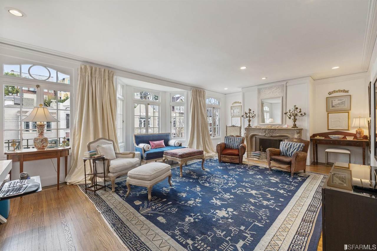 2865 Jackson Street - Photo 1