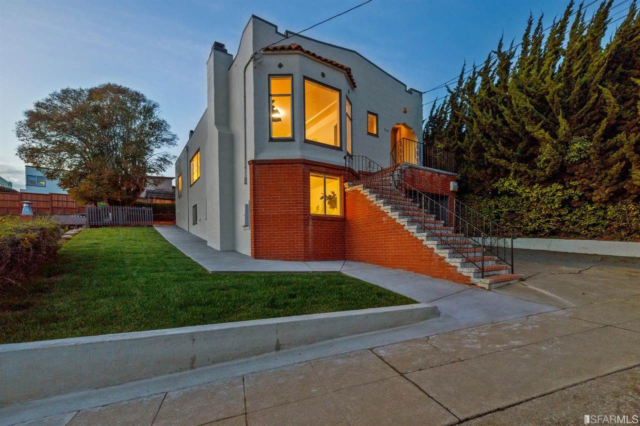 557 Magnolia Avenue - Photo 1