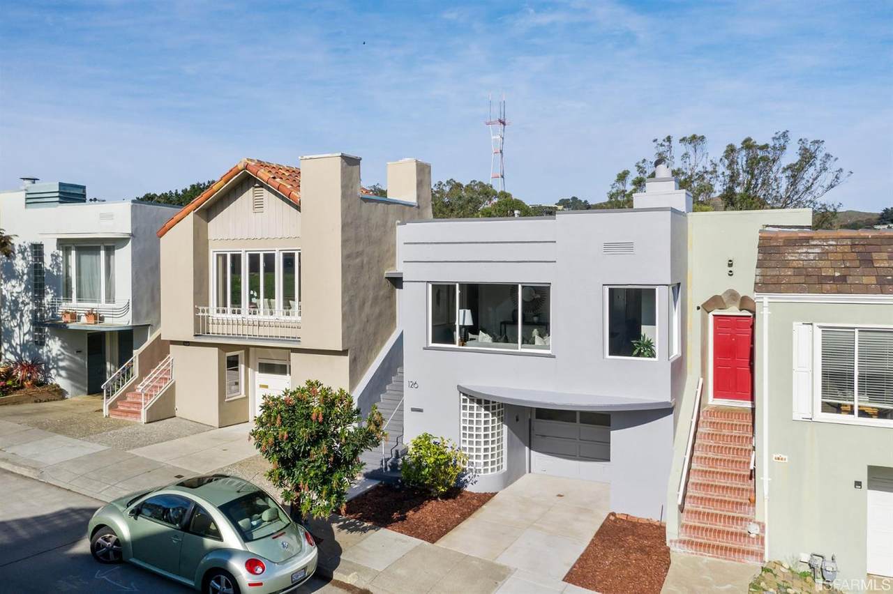 126 Encline Court - Photo 1