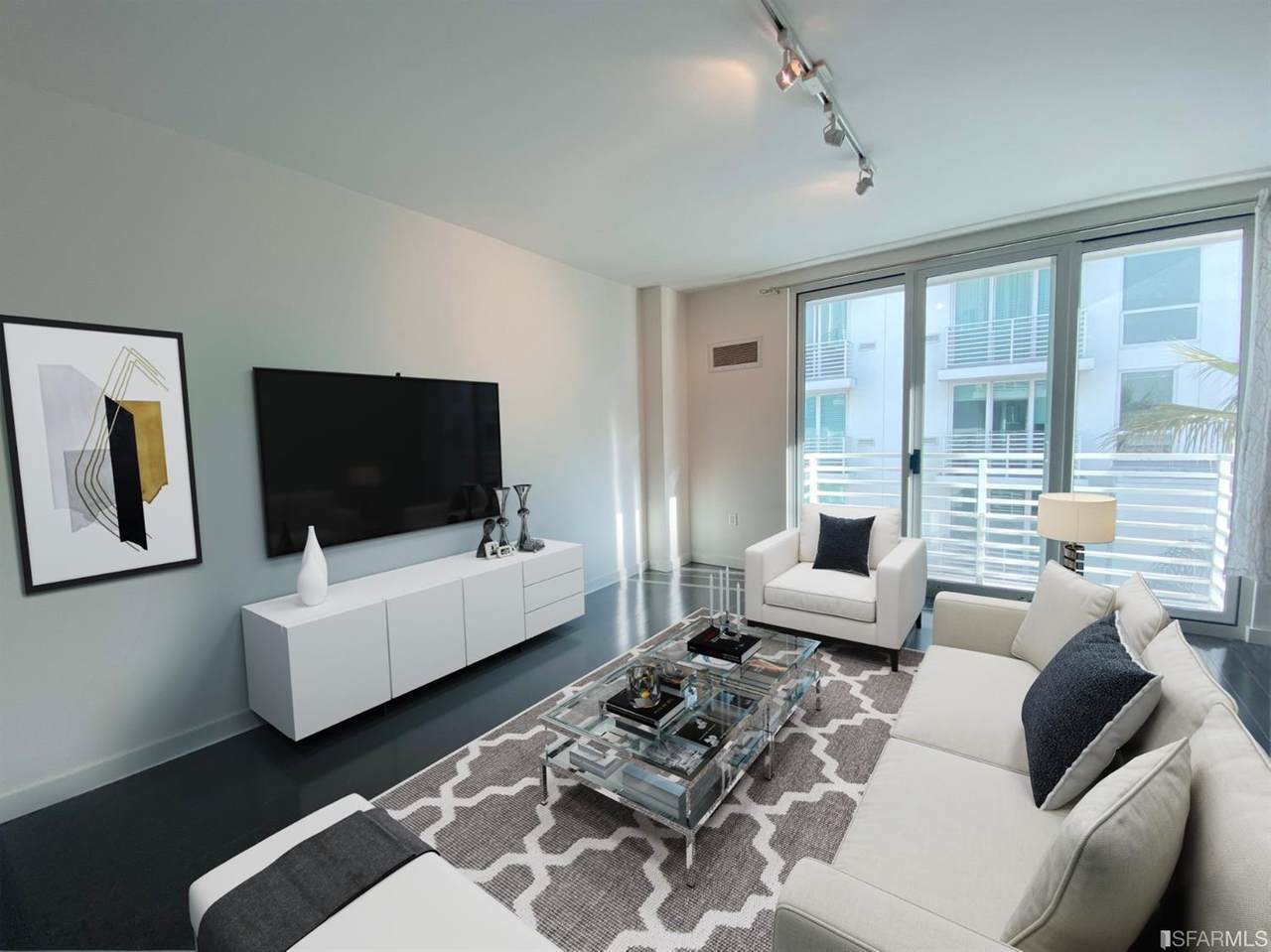555 4th Street - Photo 1