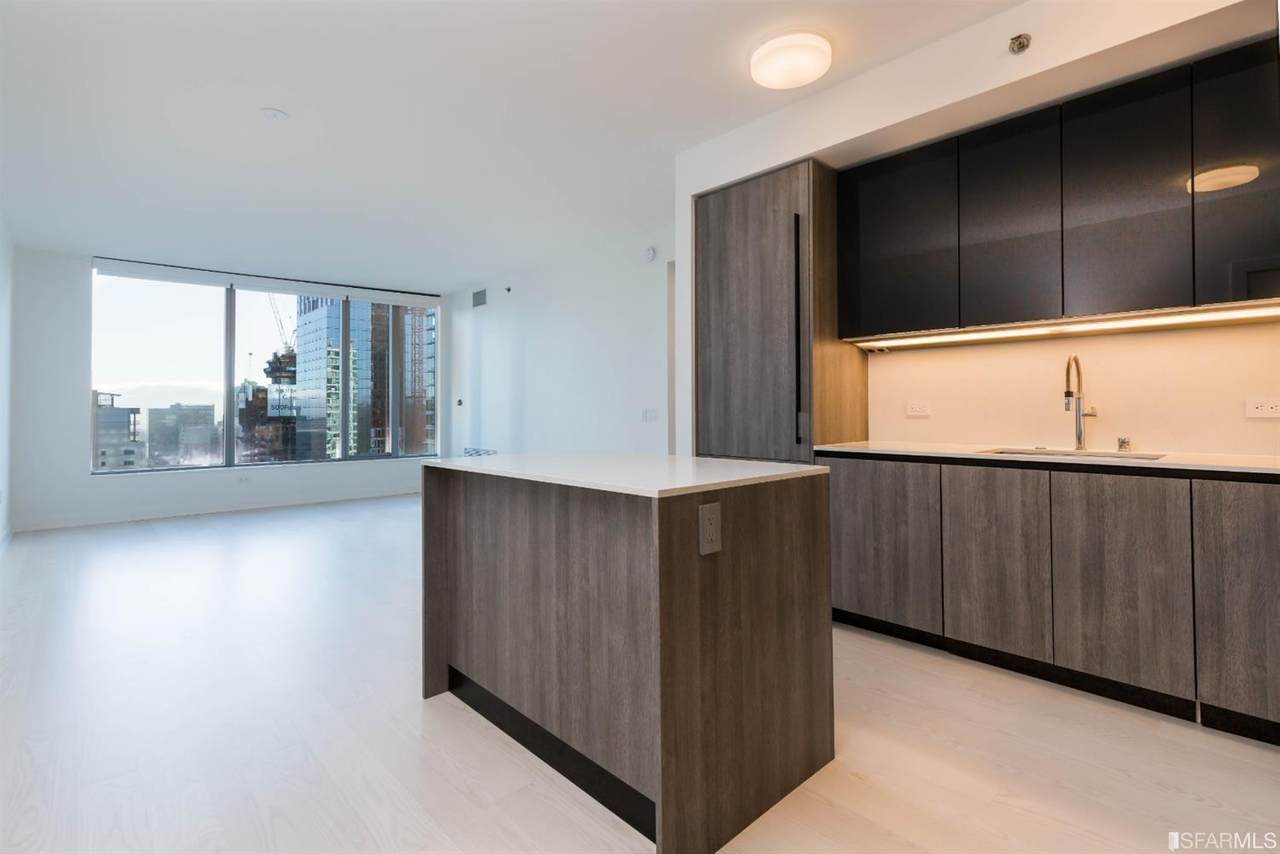 201 Folsom Street - Photo 1