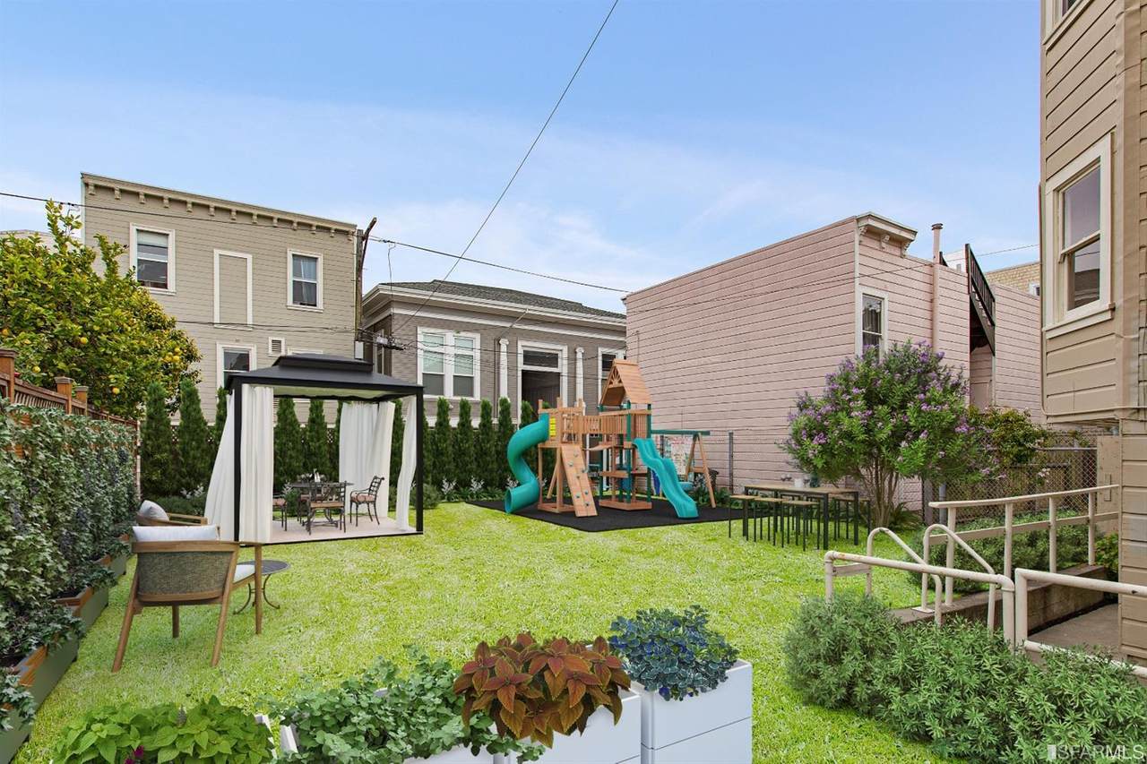 2227 Lombard Street - Photo 1