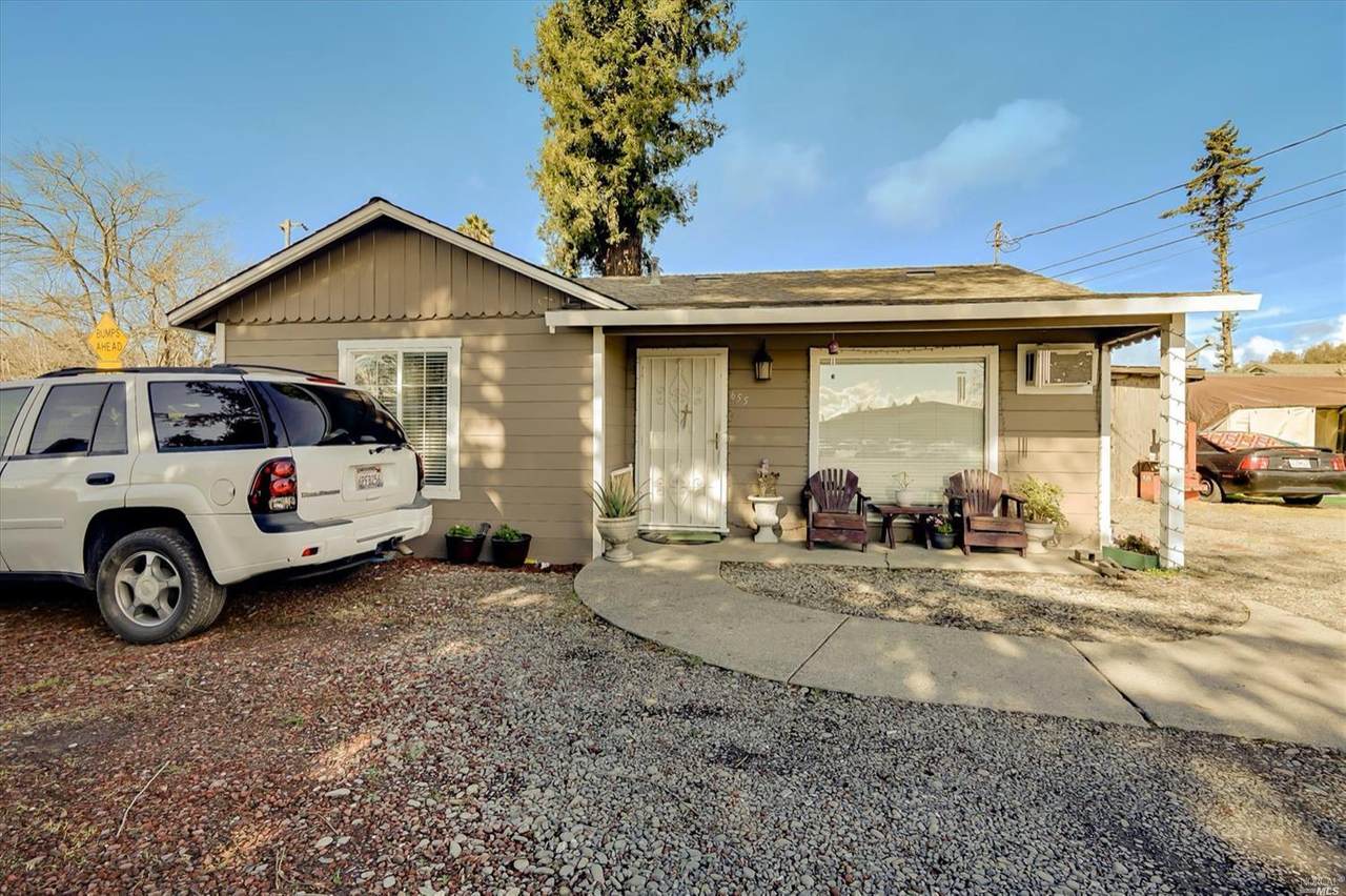 2572 Whitewood Drive - Photo 1