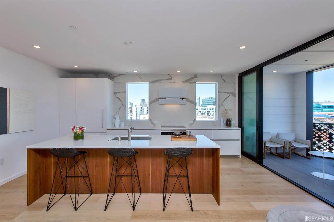 131 Missouri Street - Photo 1