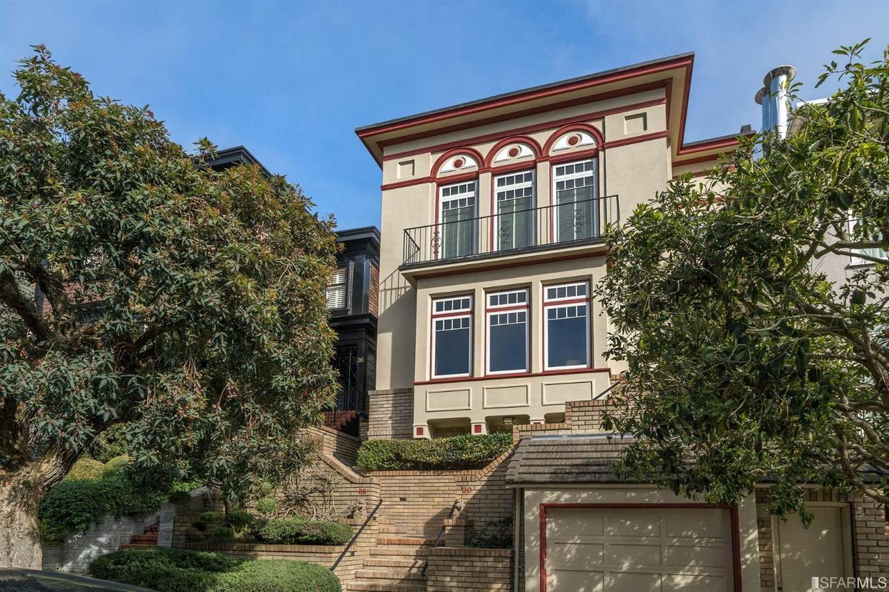 28 5th Avenue - Photo 1